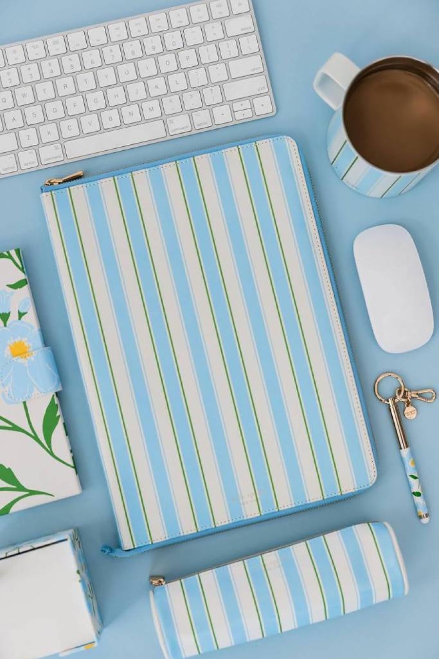 Kate Spade New York Faux Leather Zip Folio Notepad with Pen Loop & Interior Pocket, Daisy Stripe Pattern, 13.25 x 9.5 Inches, Gold Zipper Closure